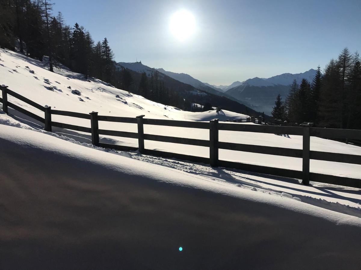 Apart Alp Line Apartment Mils bei Imst Екстериор снимка