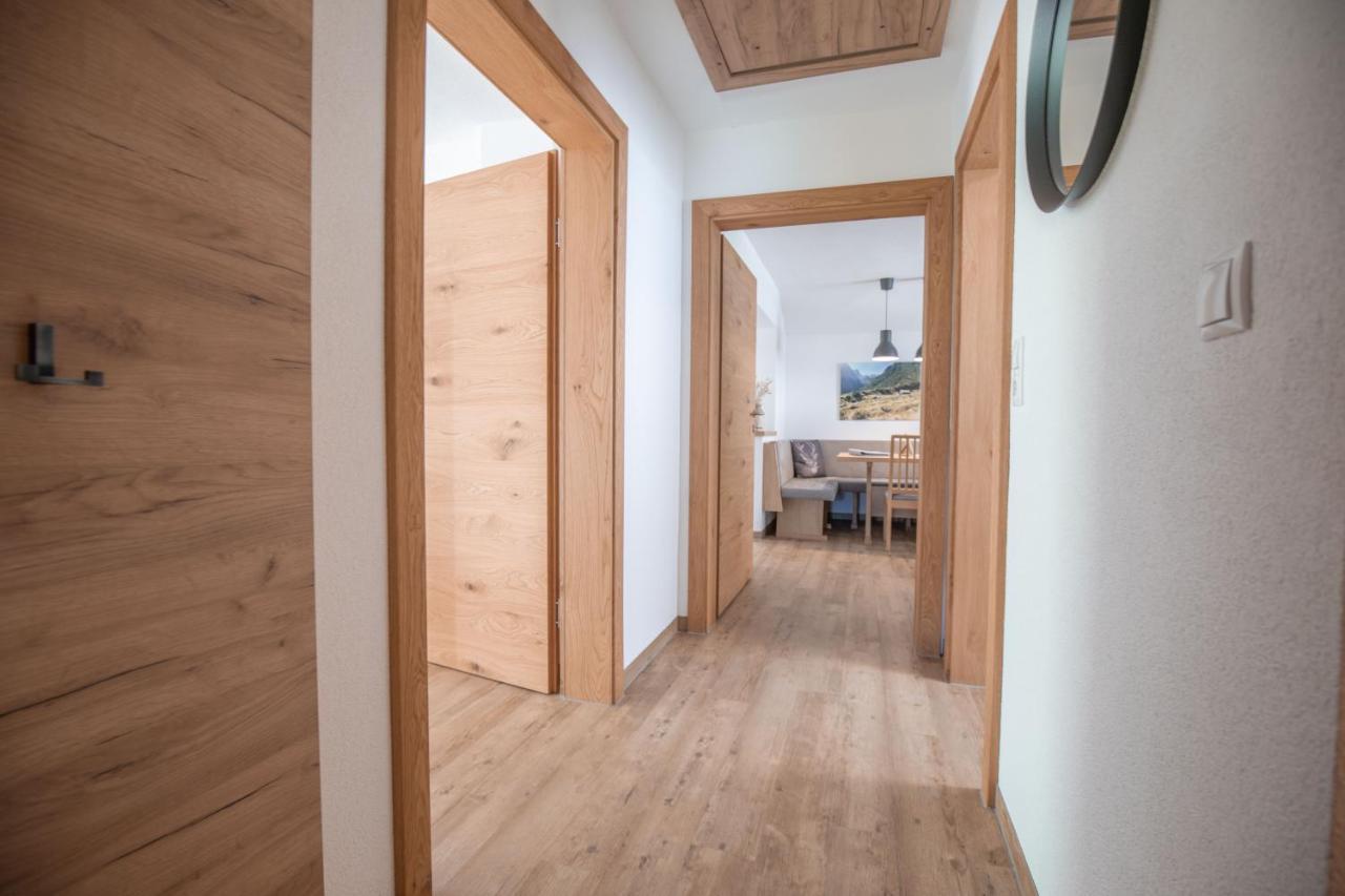 Apart Alp Line Apartment Mils bei Imst Екстериор снимка